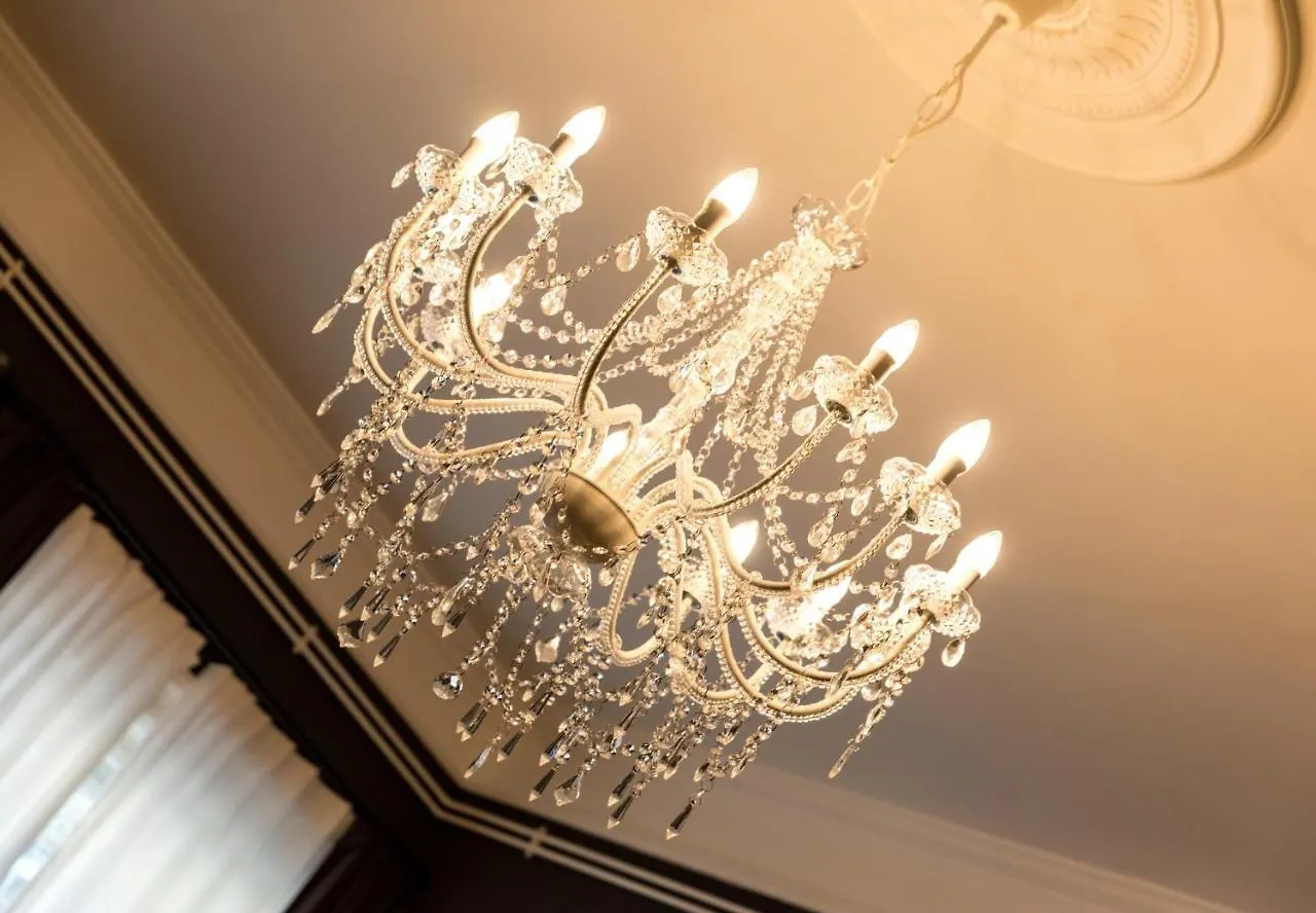 R38 - Artists Luxury Home Budapeste