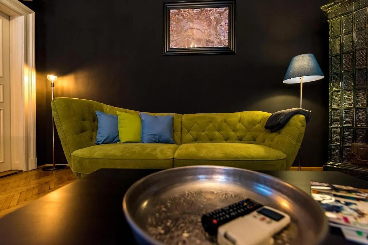 R38 - Artists Luxury Home Budapest 0*,
