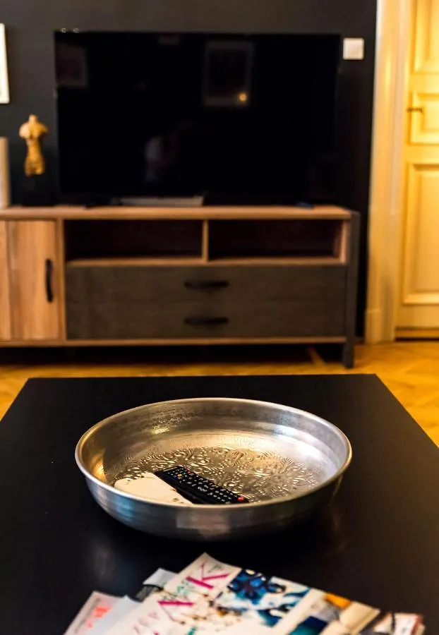 Apartment R38 - Artists Luxury Home Budapest