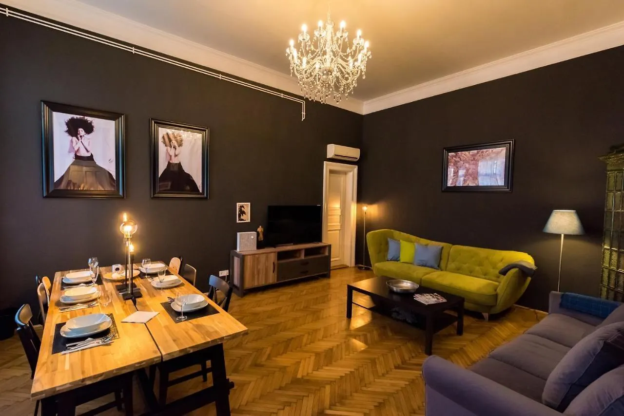 Apartment R38 - Artists Luxury Home Budapest