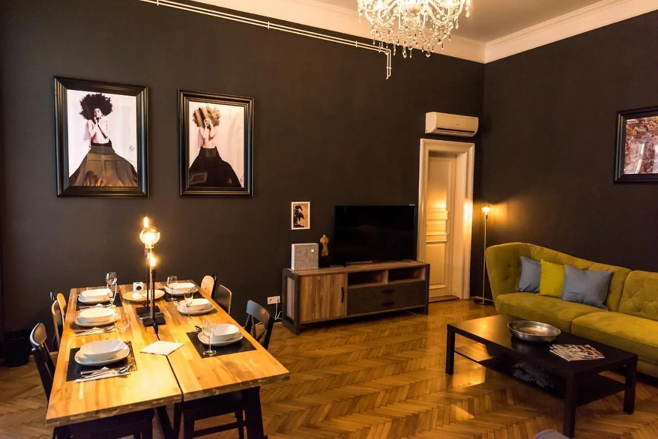 Apartment R38 - Artists Luxury Home Budapest