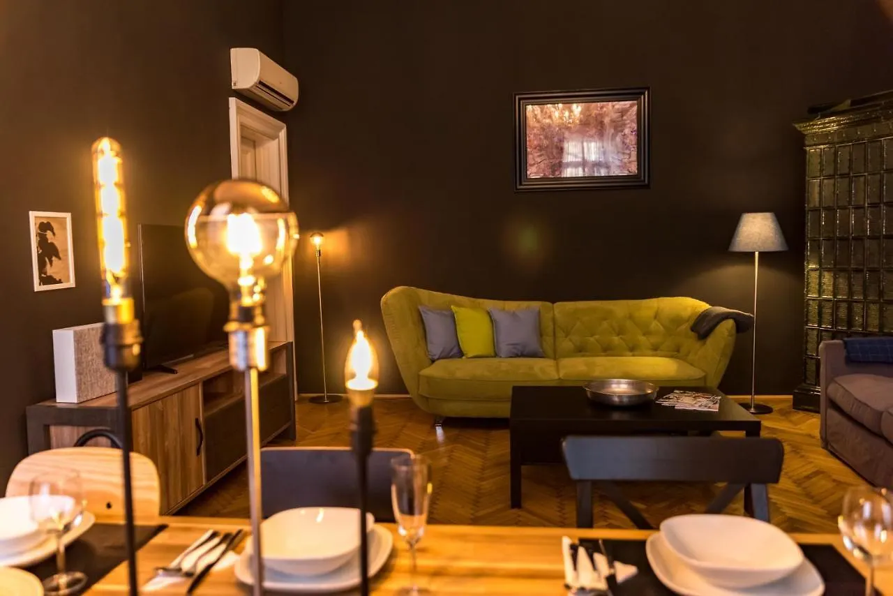 R38 - Artists Luxury Home Budapest 0*,  Hungary