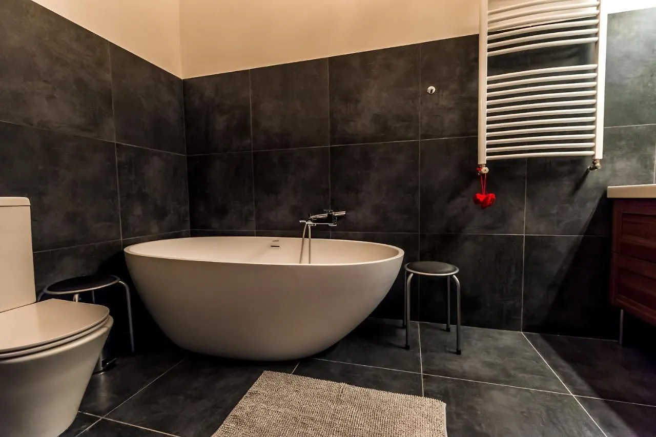 R38 - Artists Luxury Home Budapest 0*,  Hungary
